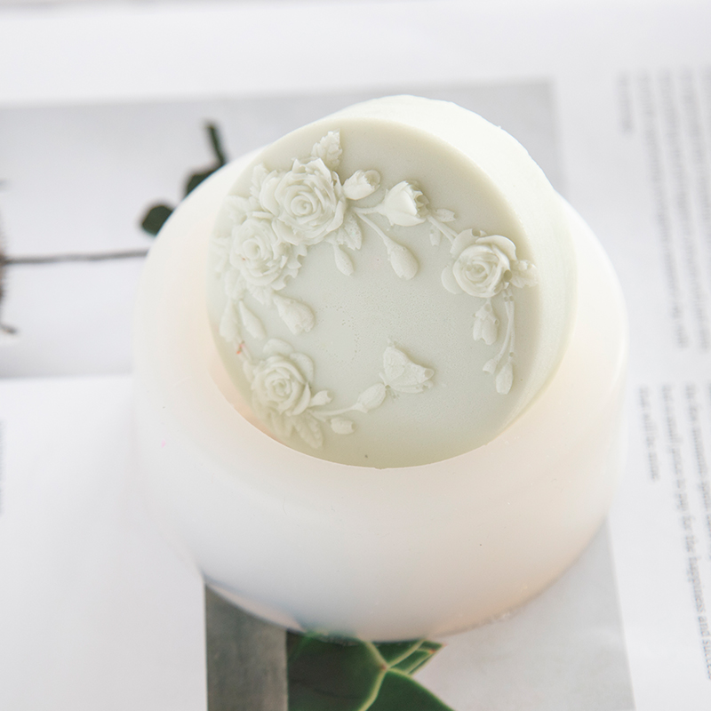 Круглая форма с цветком розы,  – обзор и цена Soap Mold Silicone Loaf
